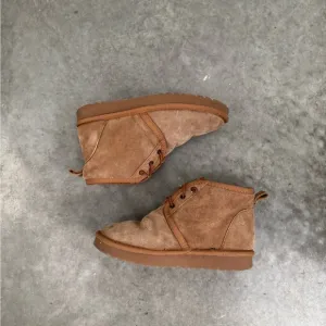 Aspen woman’s Tan Suede Ankle Boots