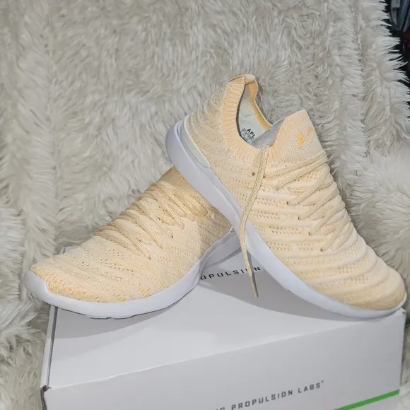 Athletic Propulsion Labs Trainers In Marigild/melange Color