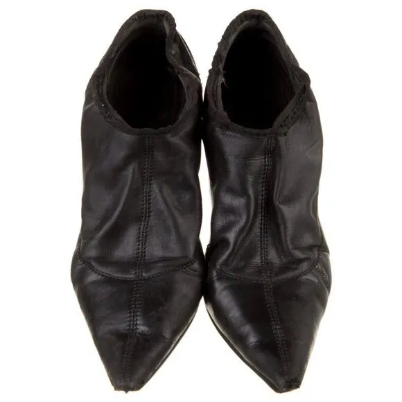 Authentic Gucci Gold Bamboo Heel Black Stretch Leather Ankle Boots Size 7