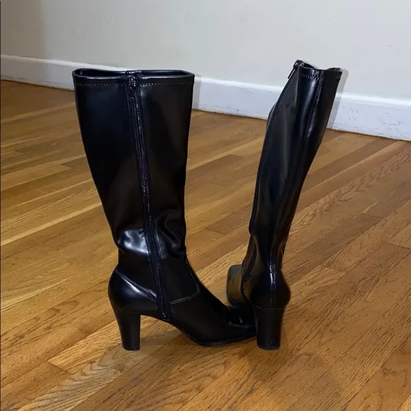 Bandolino boots