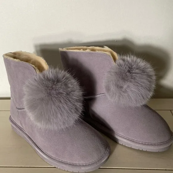 Bearpaw Women's Boots Suede Pom Pom Boot With Rain Repellent Liv Wisteria 9.5M