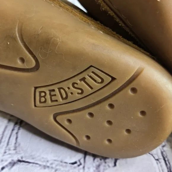BedStu tan yellow pebbled leather moccasin chukka ankle boots