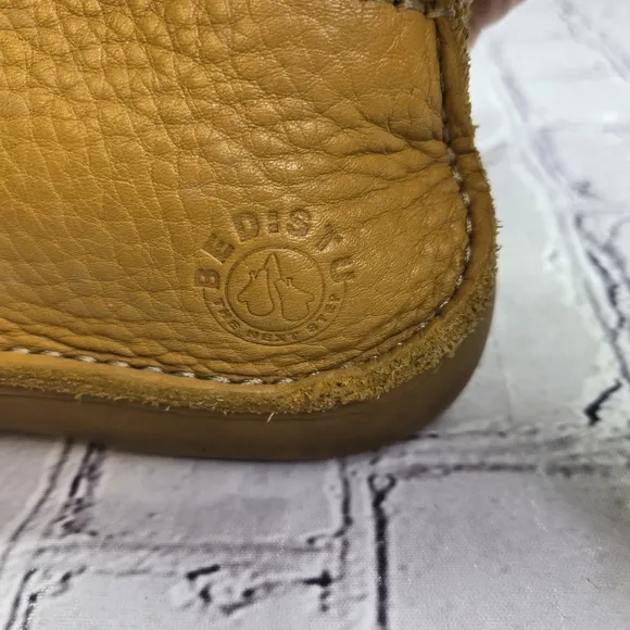 BedStu tan yellow pebbled leather moccasin chukka ankle boots