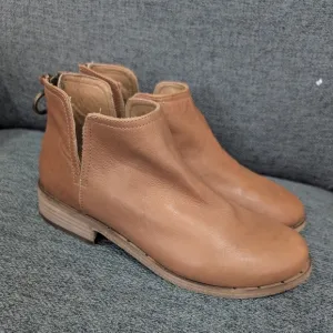 Beek Falcon Leather Ankle Bootie