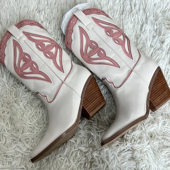 BILLINI CLAIRE IVORY-ROSE western boots 6 Nwob