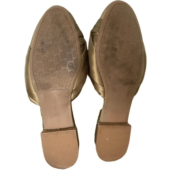 Birdies The Songbird Women's Khaki Green  Satin Quilted Mules Size 8