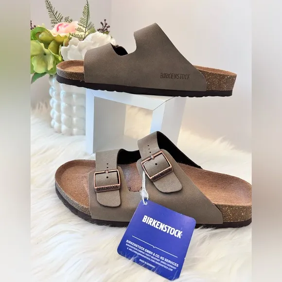 Birkenstock Brown Double Strap Sandals. NWT