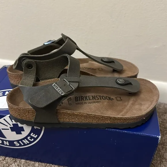 Birkenstock Kairo sandals