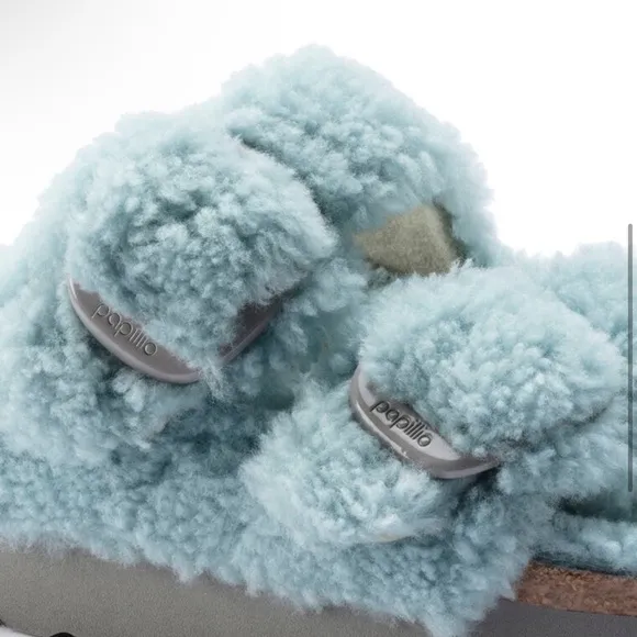 Birkenstock NWT Arizona Big Buckle Shearling Teddy Faded Aqua -- Size 9 (EU 40)