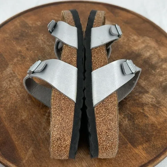 Birkenstock Sandals Wm 7 (38) Metallic Silver Faux Leather Flip Flops Mayari