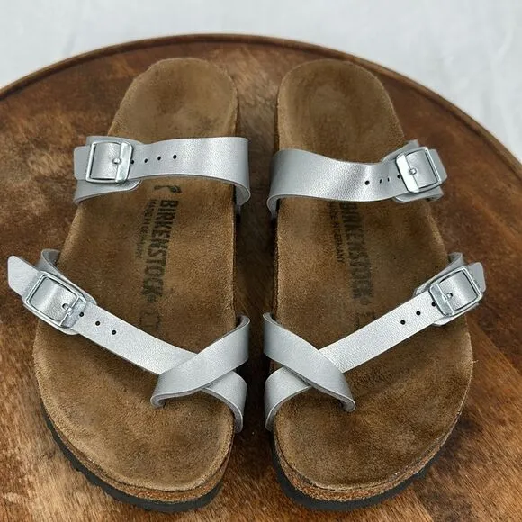 Birkenstock Sandals Wm 7 (38) Metallic Silver Faux Leather Flip Flops Mayari