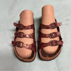 Birkenstock vegan red gold print  3 buckle Florida sandals slip on broke in