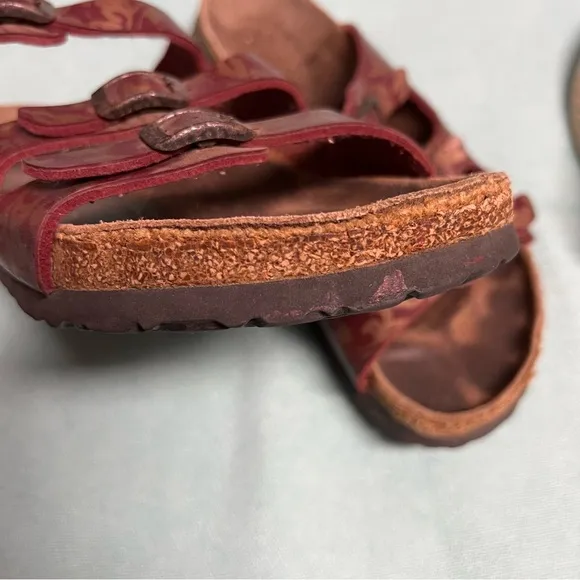 Birkenstock vegan red gold print  3 buckle Florida sandals slip on broke in