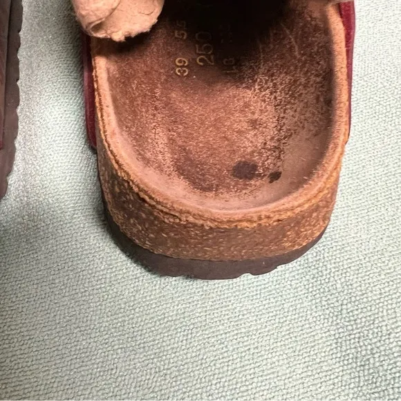 Birkenstock vegan red gold print  3 buckle Florida sandals slip on broke in