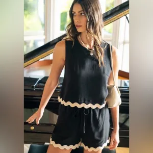 Black &amp; White Ric Rac Trim Detailed Top &amp; Shorts Set