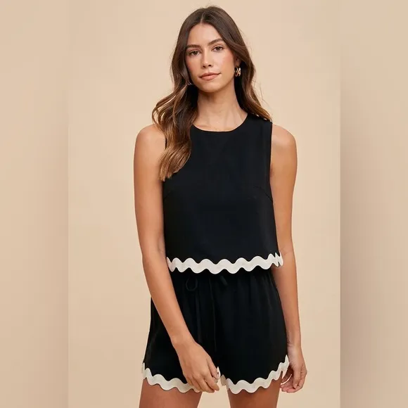 Black &amp; White Ric Rac Trim Detailed Top &amp; Shorts Set