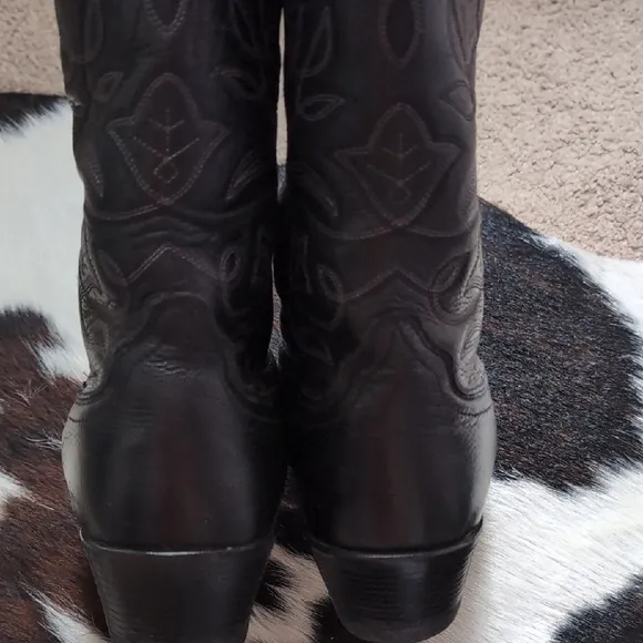 Black Ariat Heritage Western Cowboy Boots