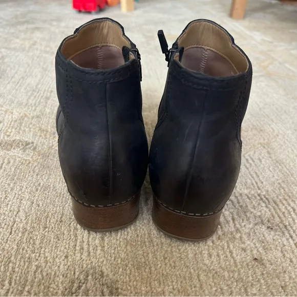 Black Dansko Barbara boots size 40