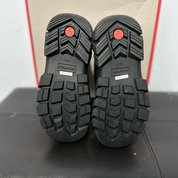 Black Short Hunter Weatherized Boots Kids Size 12