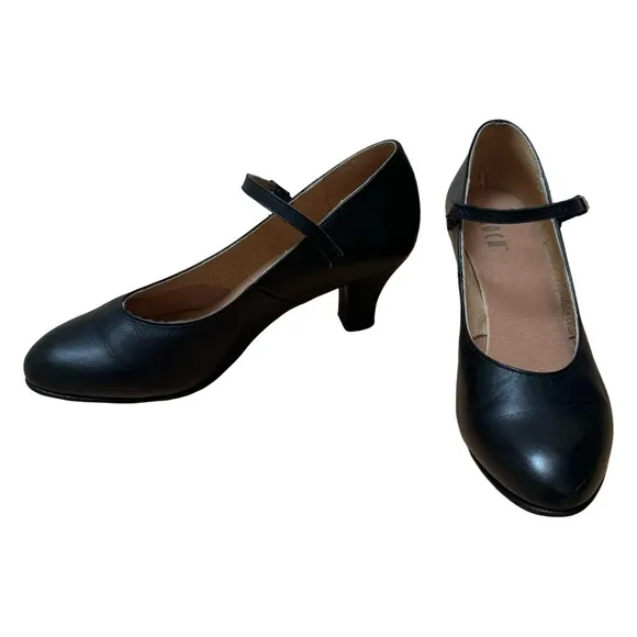 BLOCH Cabaret Character Shoes Black 2.5” Heel Leather Stage Theater