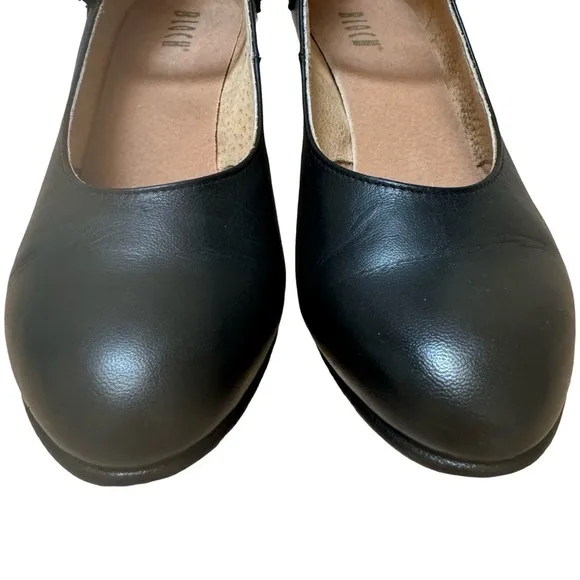 BLOCH Cabaret Character Shoes Black 2.5” Heel Leather Stage Theater