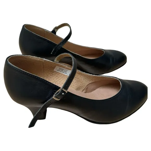 BLOCH Cabaret Character Shoes Black 2.5” Heel Leather Stage Theater
