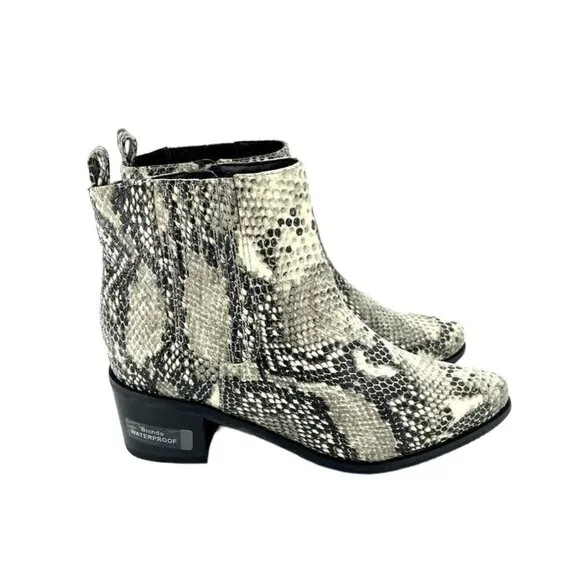 Blondo Elvina Booties Block Heel Snake Print Ankle Boots Shoes SZ 7.5 New