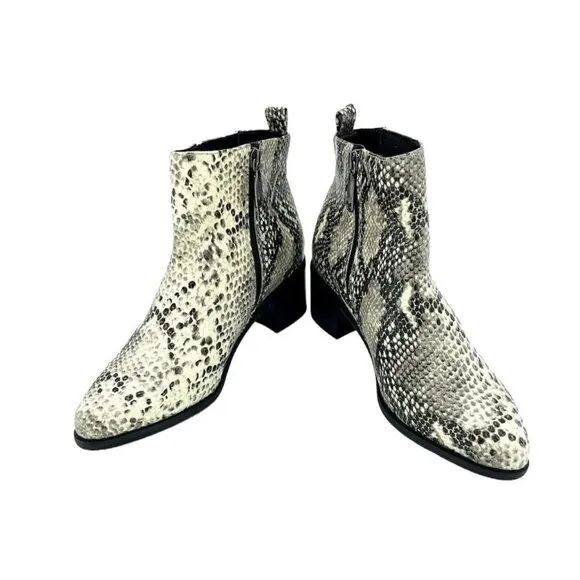 Blondo Elvina Booties Block Heel Snake Print Ankle Boots Shoes SZ 7.5 New