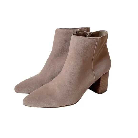 Blondo Tassel Waterproof tan ankle boots color mushroom size 8.5