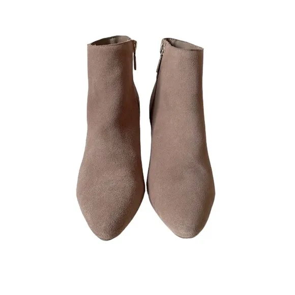 Blondo Tassel Waterproof tan ankle boots color mushroom size 8.5