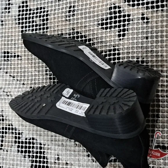 Blondo USA Sandra Waterproof Bootie