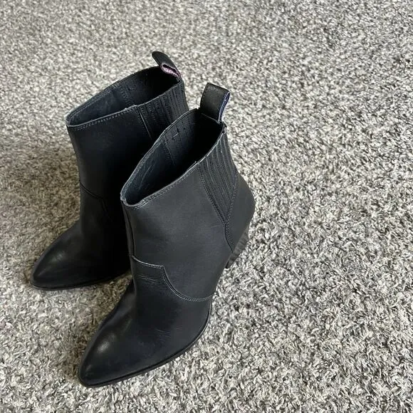 Boden Western Ankle Boots Black Leather Block Heel Pointed Toe Size 39 US 8 NEW