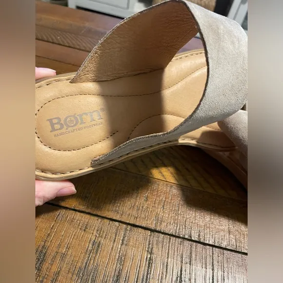 Born Slide Leather Sandals