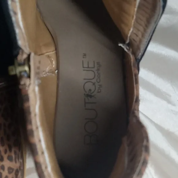 Boutique by Corkys zip up ankle boots cheetah