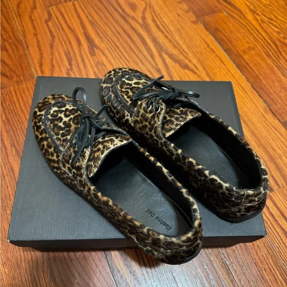 Brand New Massimo Dutti ANIMAL PRINT DECK SHOES / Size 9
