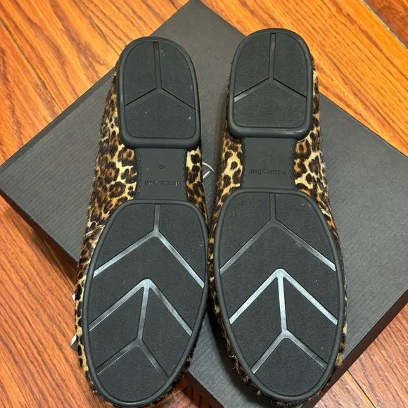 Brand New Massimo Dutti ANIMAL PRINT DECK SHOES / Size 9