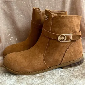 Brand New Michael Kors Ankle Bootie Zip Up Boots Round Toe Tan Gold Tone Accents