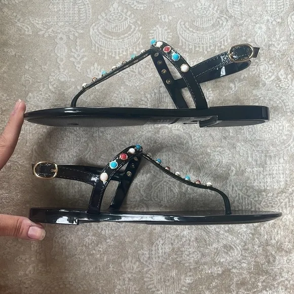Brand New Stuart Weitzman Gemstone Beaded Thong Jelly Sandals Slingback Black
