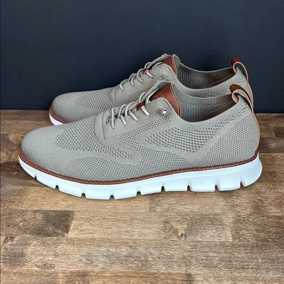 Breeze Men's Urban Ultra Comfor Casual Knit Sneakers Size 11 Men’s