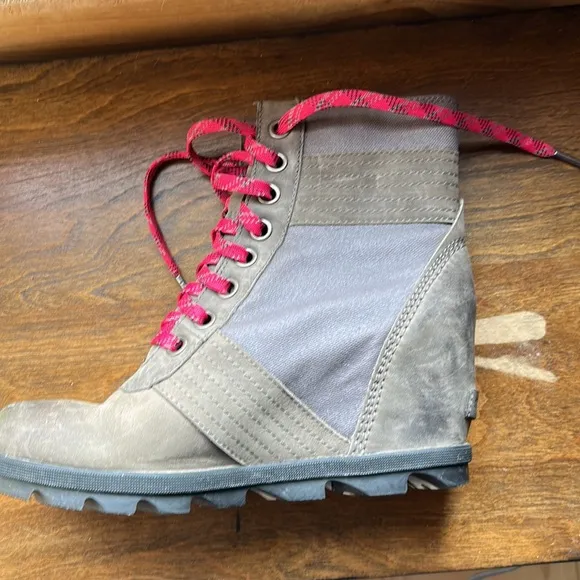 Bundle of boots and hat