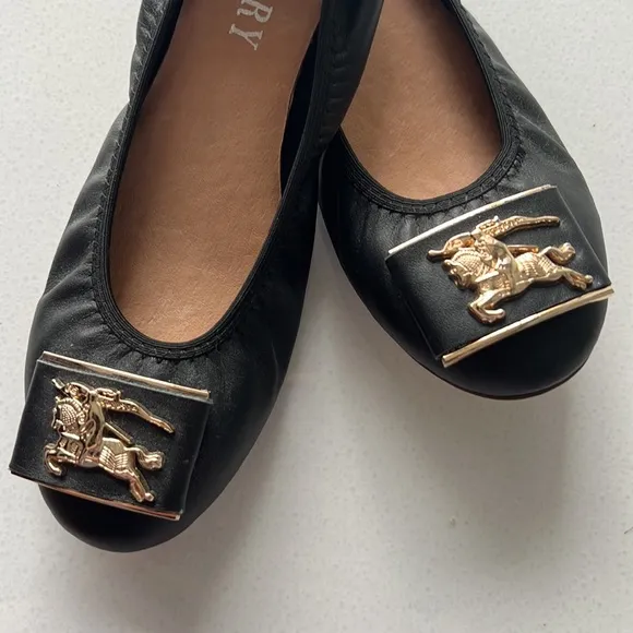 Burberry style ballerina flat shoes size 6 flats