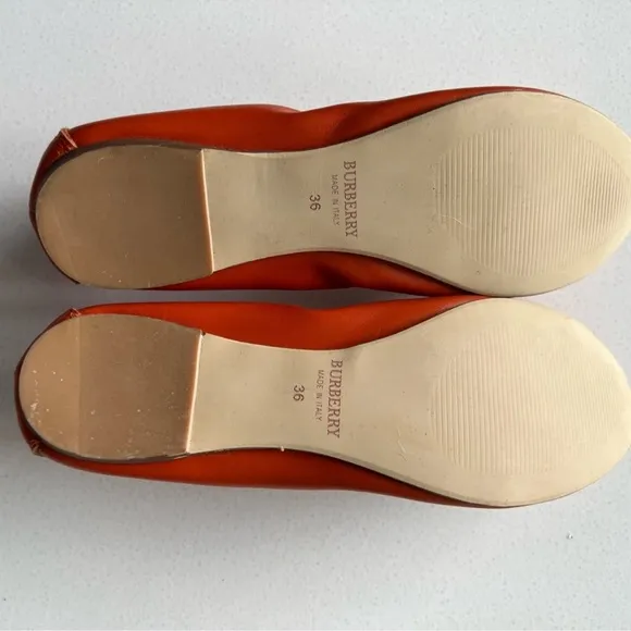 Burberry style ballerina sandals size 6 Hermes color