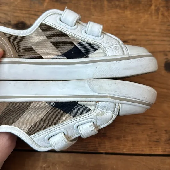 BURBERRY Unisex Toddler White Nova Check Sneakers Casual Shoes Velcro 26 OR 8.5