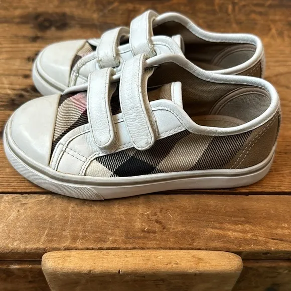 BURBERRY Unisex Toddler White Nova Check Sneakers Casual Shoes Velcro 26 OR 8.5