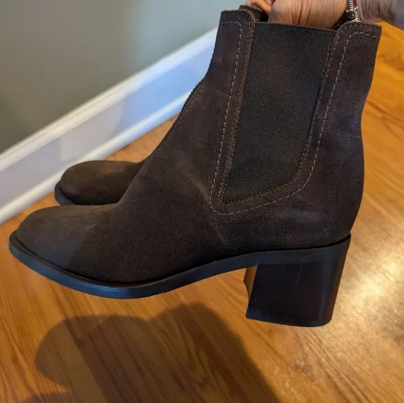 C La Canadienne JOELLE SUEDE BOOTIE