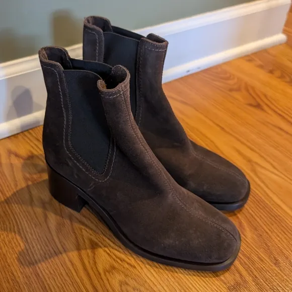 C La Canadienne JOELLE SUEDE BOOTIE