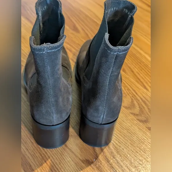 C La Canadienne JOELLE SUEDE BOOTIE