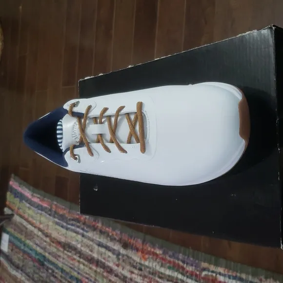 Callaway Womens Coronado Golf White And Navy Waterproof Spike Shoe BN 11W