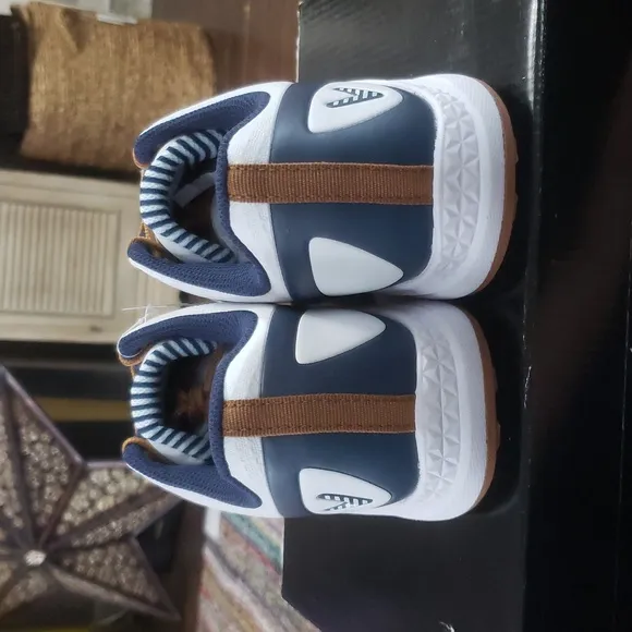 Callaway Womens Coronado Golf White And Navy Waterproof Spike Shoe BN 11W