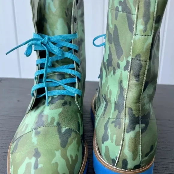 Camouflage Lace-Up Men's Boots